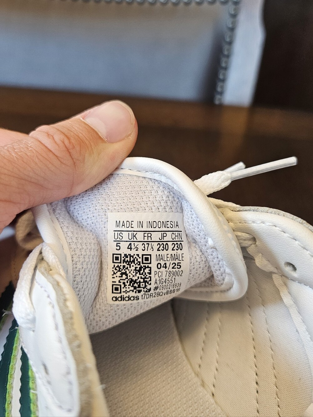 Adidas Country II Sneakers - Picture 11 of 11